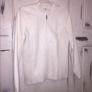 🌸Chico’s brand jacket🔥 size 1